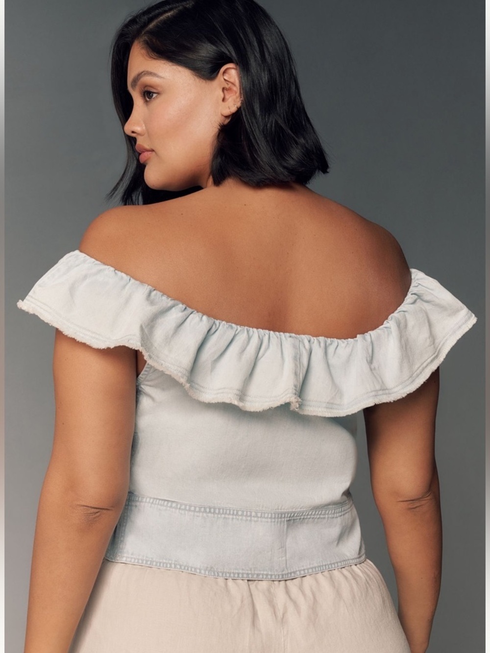 PILCRO | Ruffle-Collar Top - Picture 2 of 10